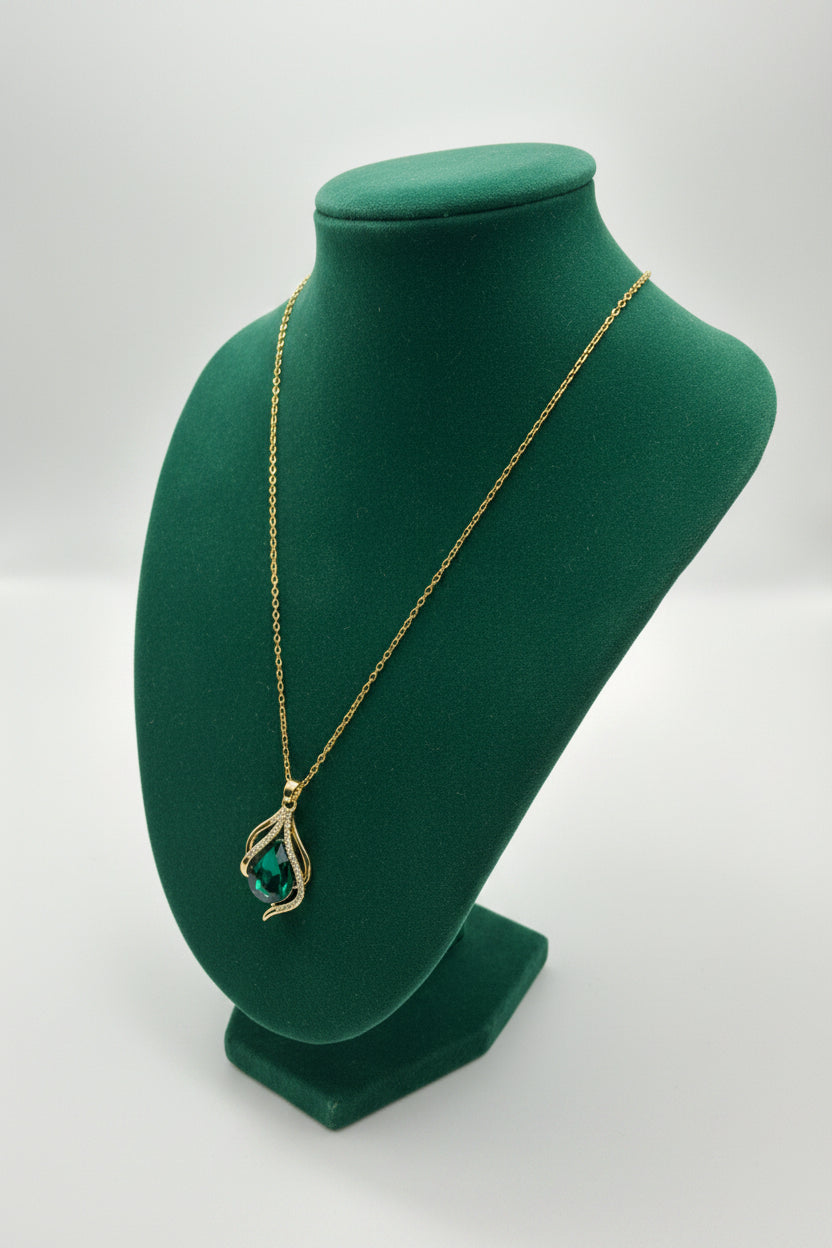 Women's Teardrop Emerald Pendant Gold Necklace