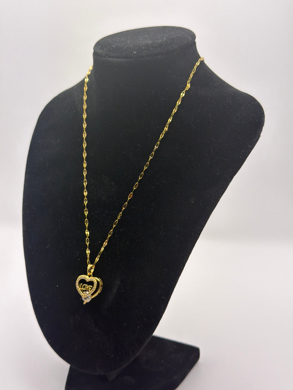Women's Light Luxury Love Heart Gem Necklace
