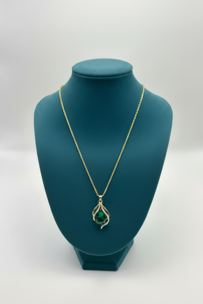 Women's Teardrop Emerald Pendant Gold Necklace